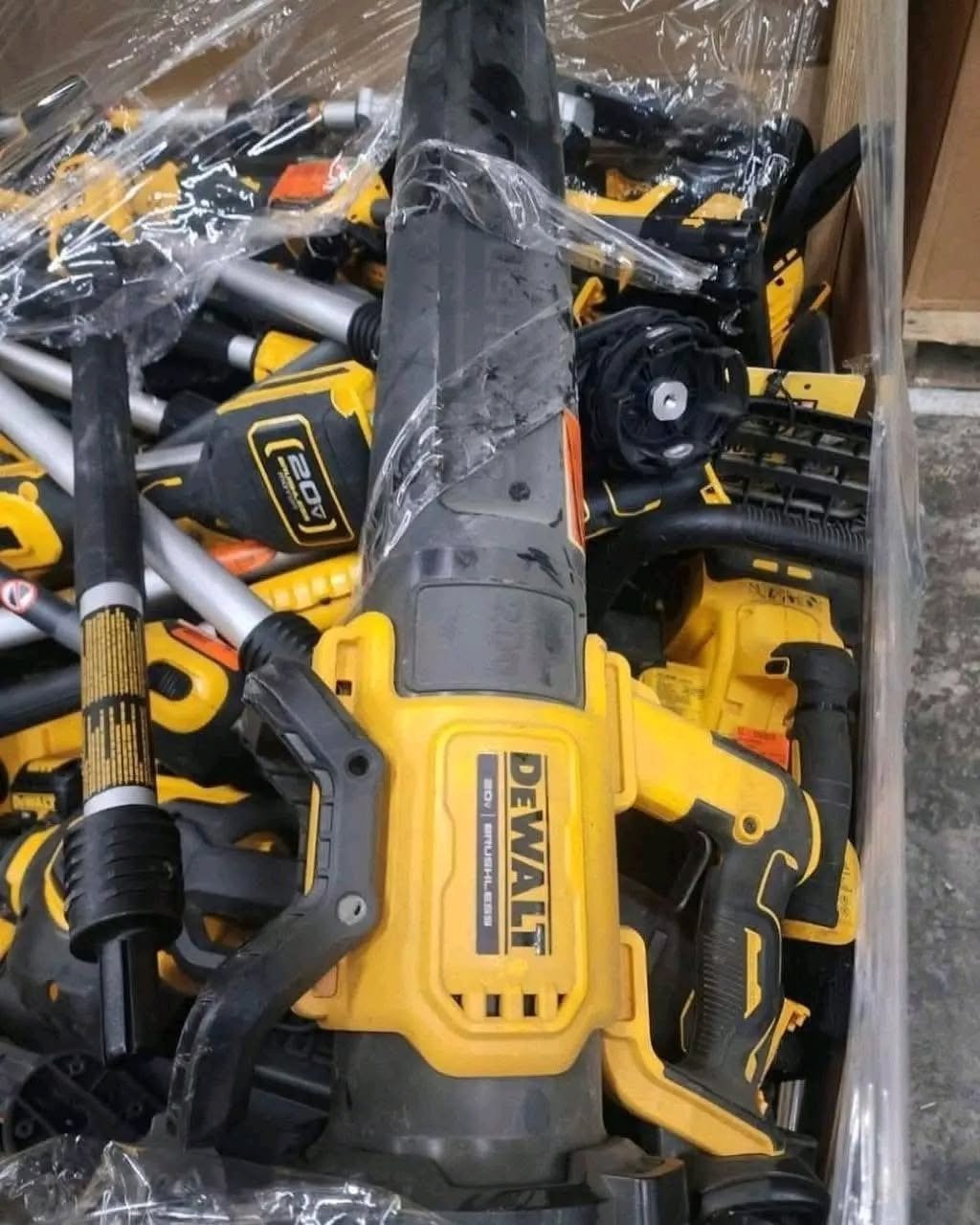 DeWalt Outdoor Tools Pallet (30 Units Per Pallet) - Image 3