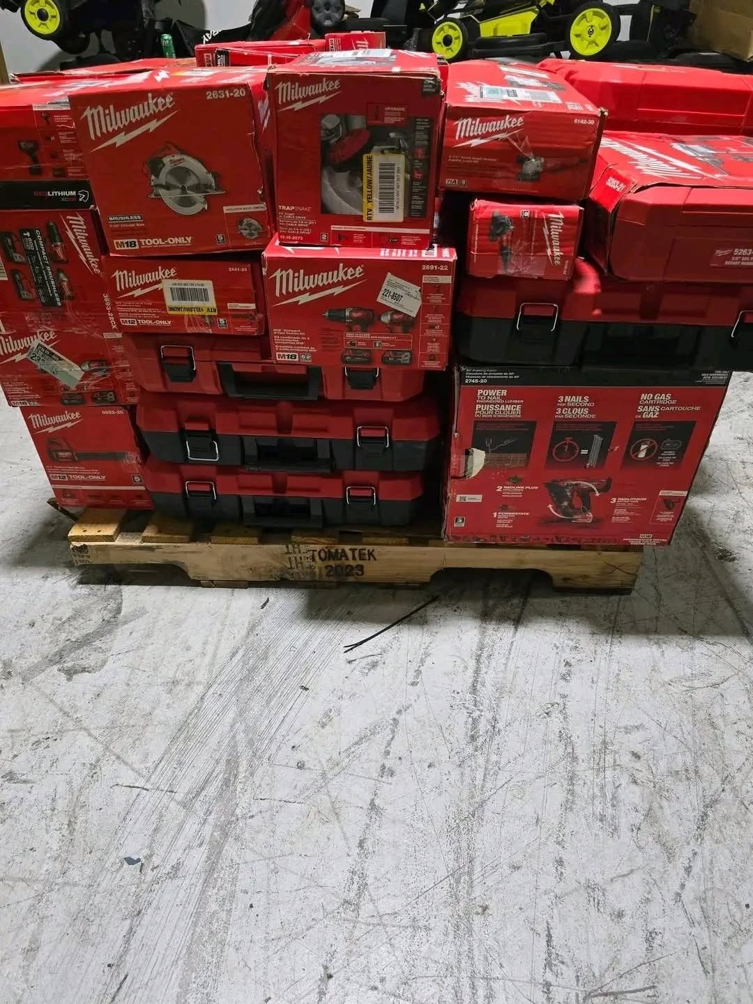 Milwaukee Tools Pallet (30 Tools Per Pallet) - Image 3