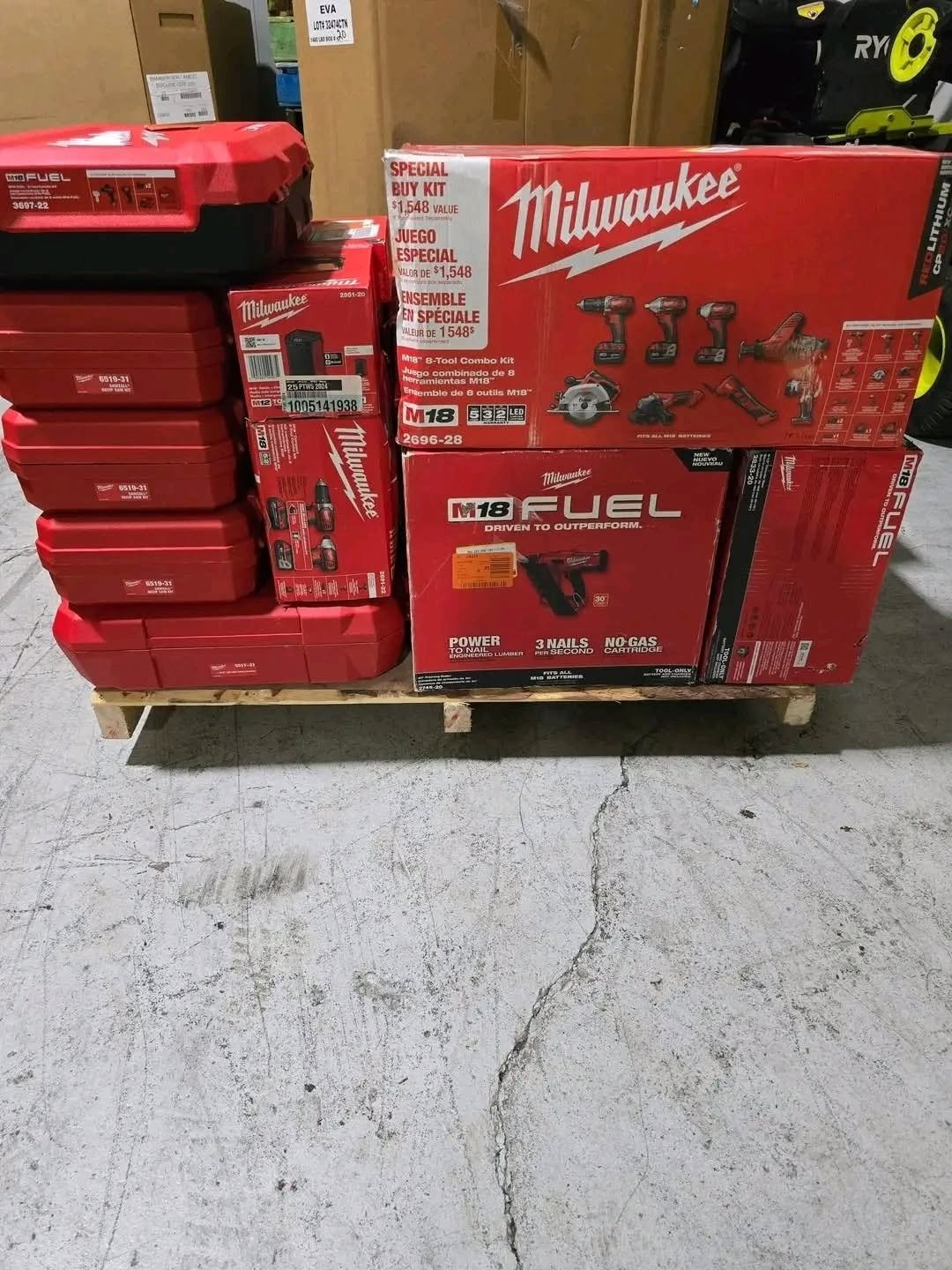 Milwaukee Tools Pallet (30 Tools Per Pallet) - Image 5