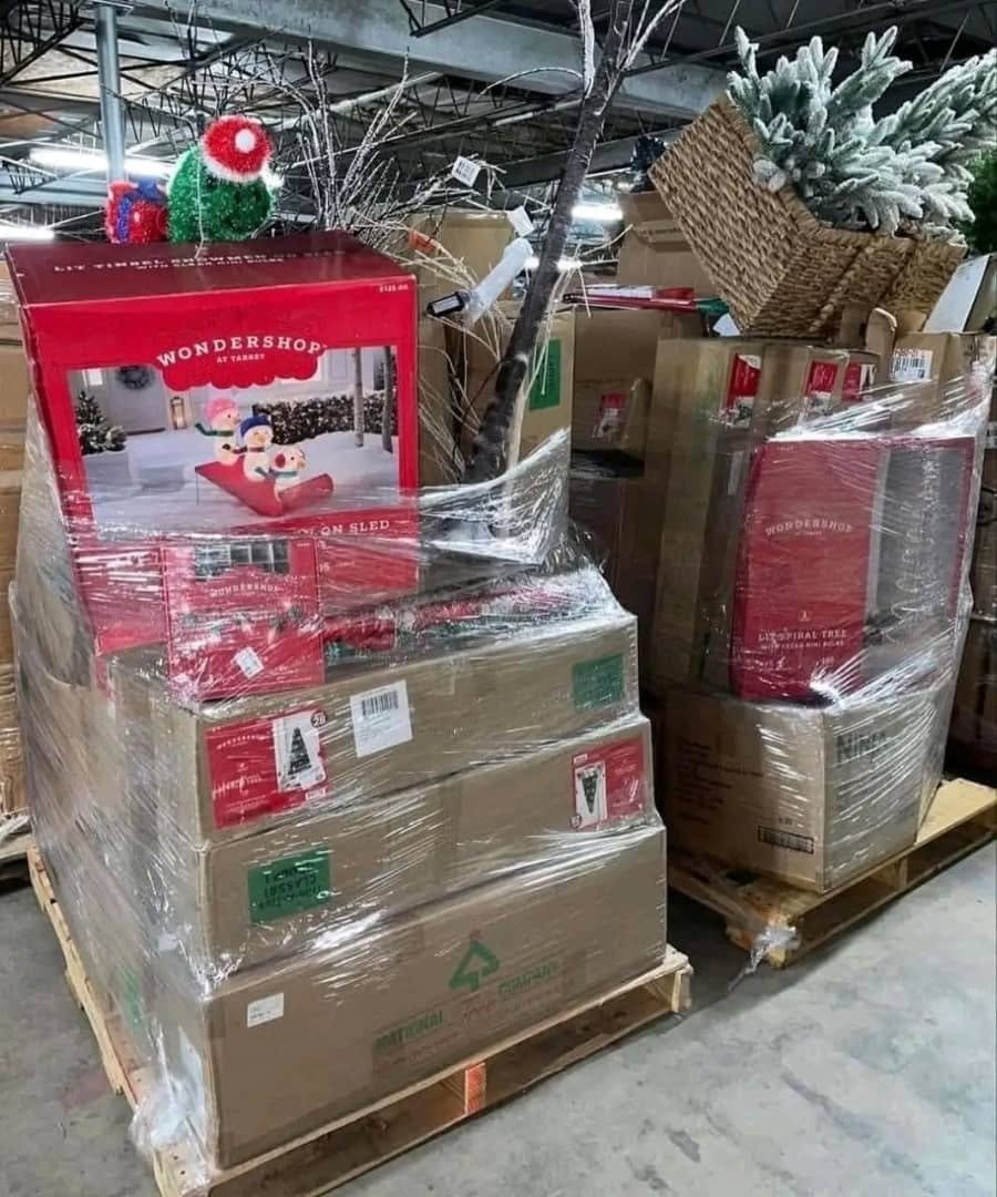 Christmas Trees and Toys Pallets (100+ Items Per Pallet) - Image 3
