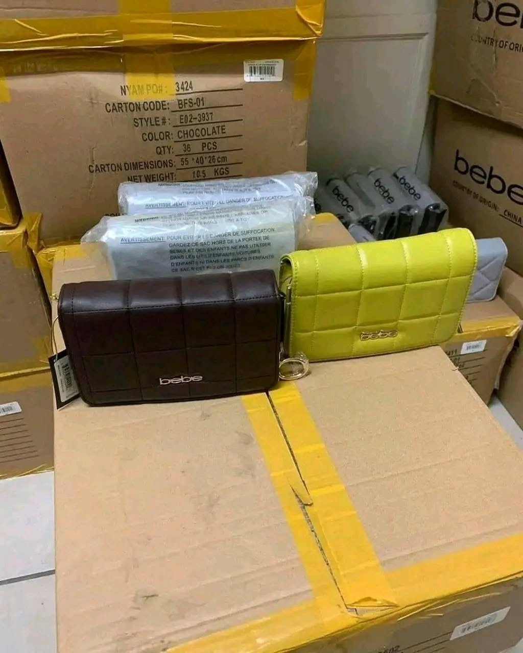 Bebe Handbags Pallet (200 Pieces Per Pallet) - Image 4
