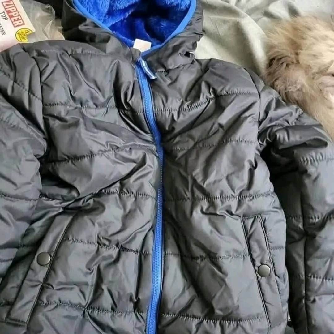 Winter Jackets Pallets (450 Pieces Per Pallet) - Image 2